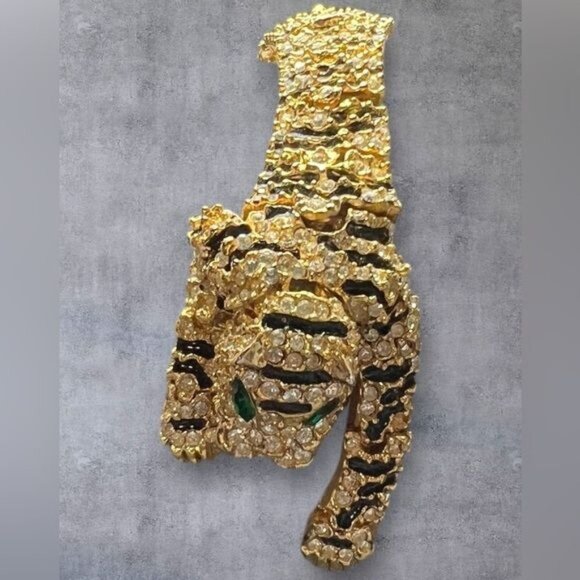 Vintage 1990s Articulated Pave Rhinestone & Enamel Tiger Shoulder Brooch - Picture 7 of 7